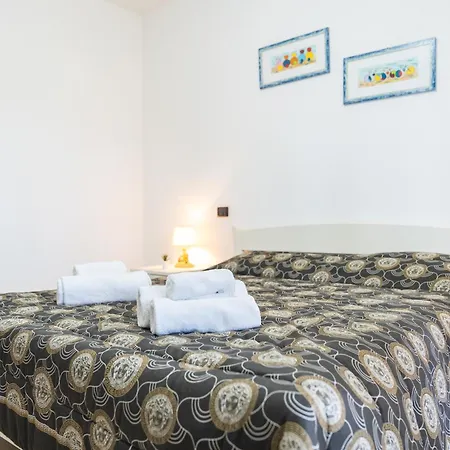 Casa Matilda - Villasimius, 3 Bedrooms, Double Private Garden, Sleeps 7