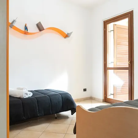 Apartment Casa Matilda Villasimius, 7 Posti, 3 Stanze, Doppio Giardino