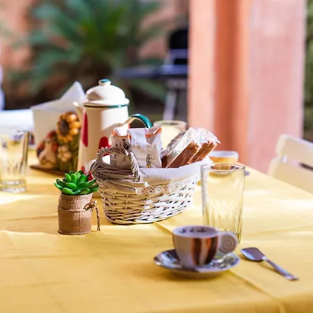 Casa Matilda Villasimius, 7 Posti, 3 Stanze, Doppio Giardino * Villasimius